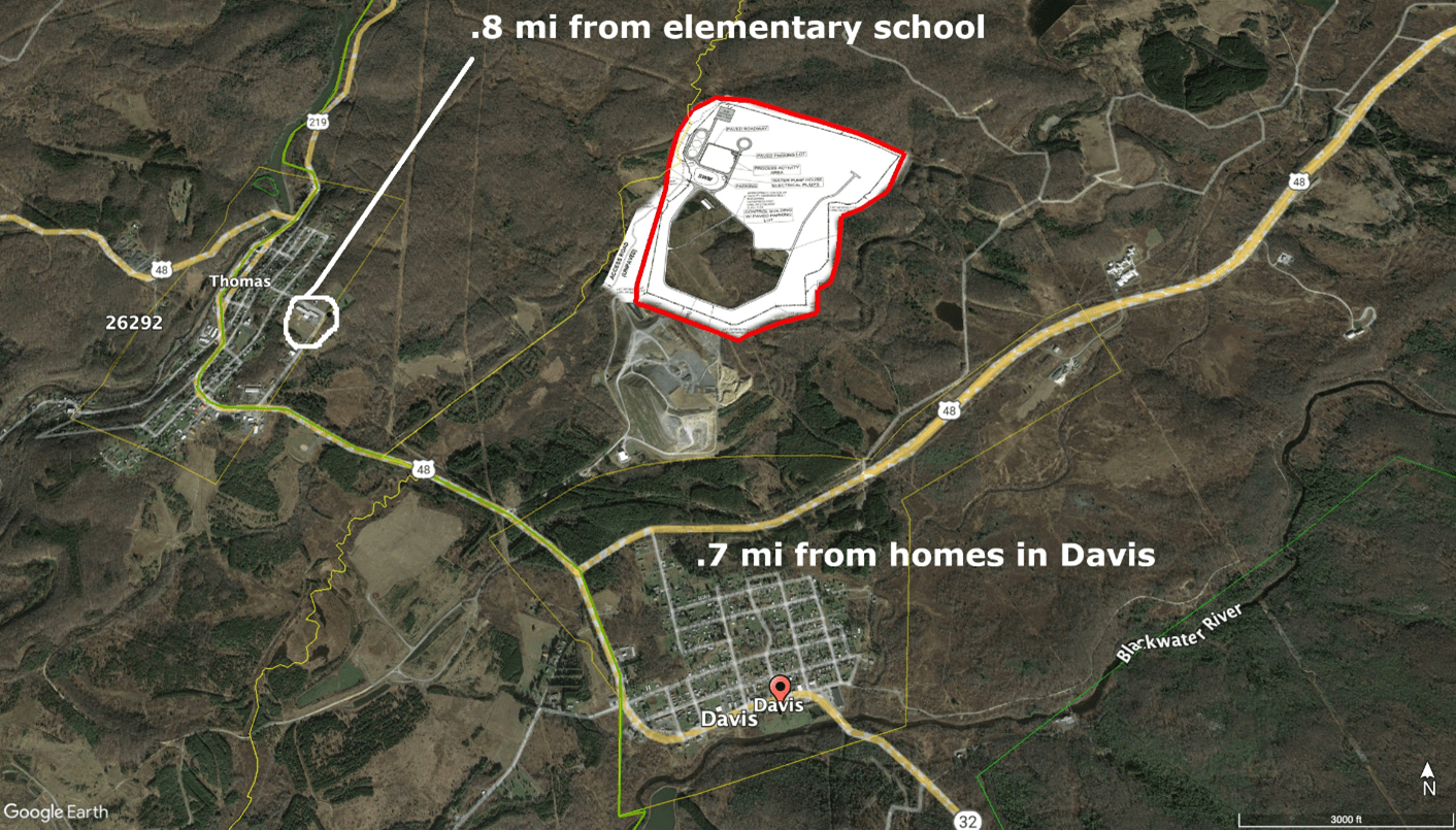 A map with a Google Earth satellite image background showing the towns of Thomas and Davis, West Virginia, the location of the planned power plant facility to the north between them, and its proximity 0.8 mile from an elementary school in Thomas and 0.7 mile from homes in Davis.
